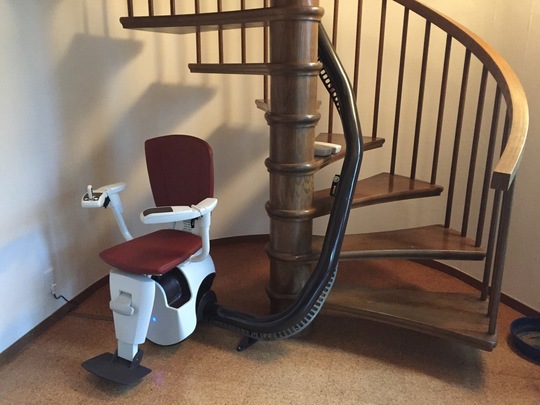 階段昇降機 mqdefault.jpg